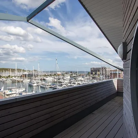 Ancora Marina Haus 1 Penthouse Apartment