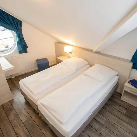 Ancora Marina Haus 1 Penthouse